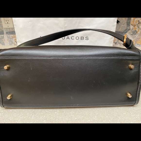 MARC JACOBS LEATHER BLACK BAG with Shoulder Strap - Picture 6 of 11